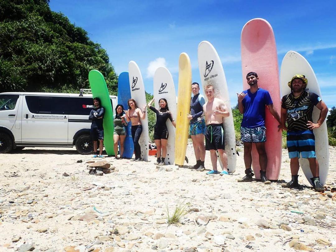Tropical Surf House Okinawa Hotel Onna Bagian luar foto