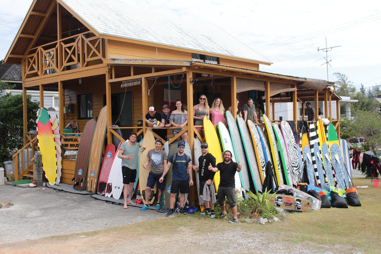 Tropical Surf House Okinawa Hotel Onna Bagian luar foto