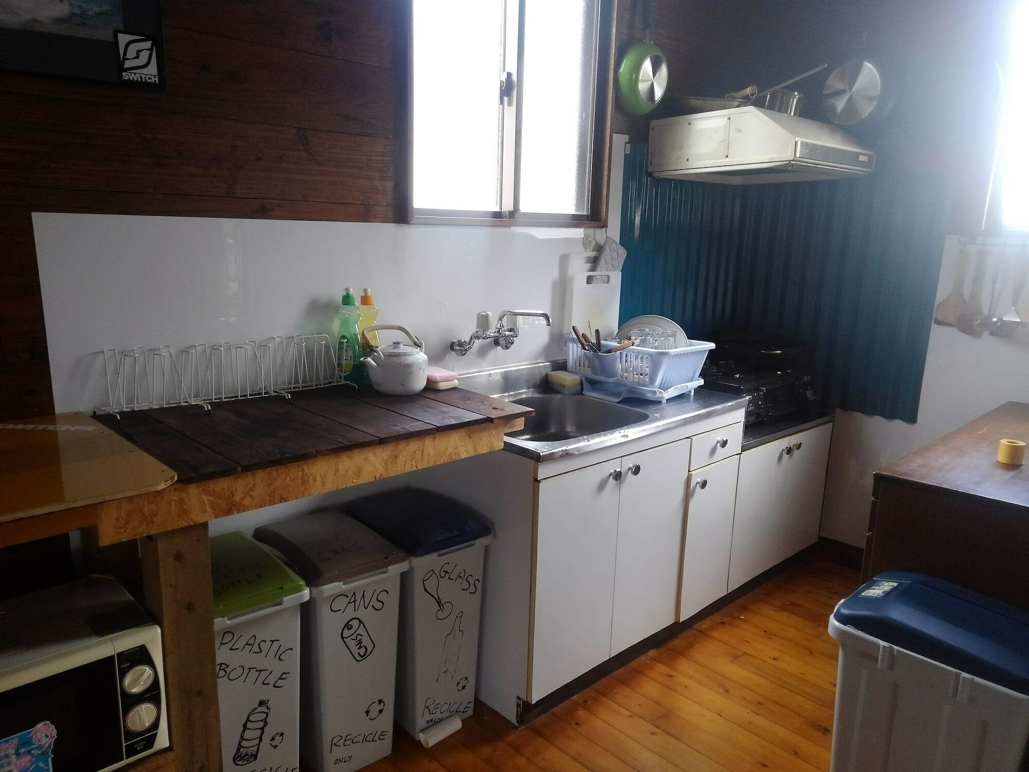 Tropical Surf House Okinawa Hotel Onna Bagian luar foto